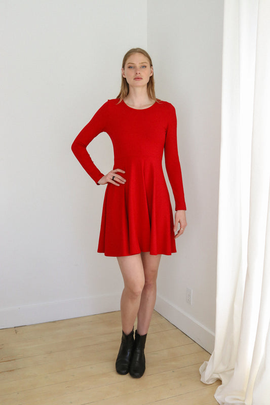 Made in Canada. Women's Clothing. Bamboo fabric. OEKO-TEX certified. Women's dress. Super soft fabric. Bamboo rib knit fabric. Empire waist. Flared skirt.