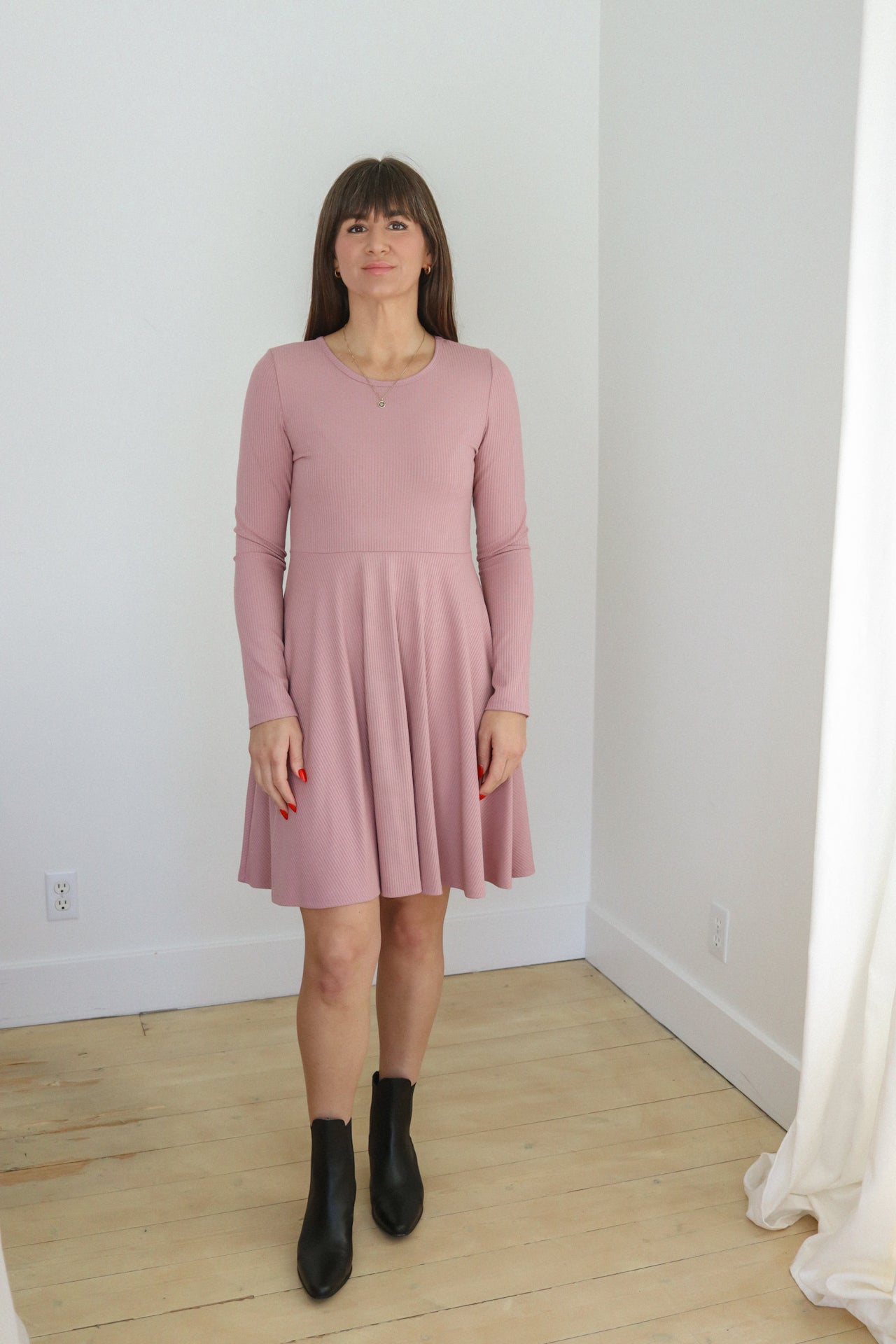 Made in Canada. Women's Clothing. Bamboo fabric. OEKO-TEX certified. Women's dress. Super soft fabric. Bamboo rib knit fabric. Empire waist. Flared skirt.