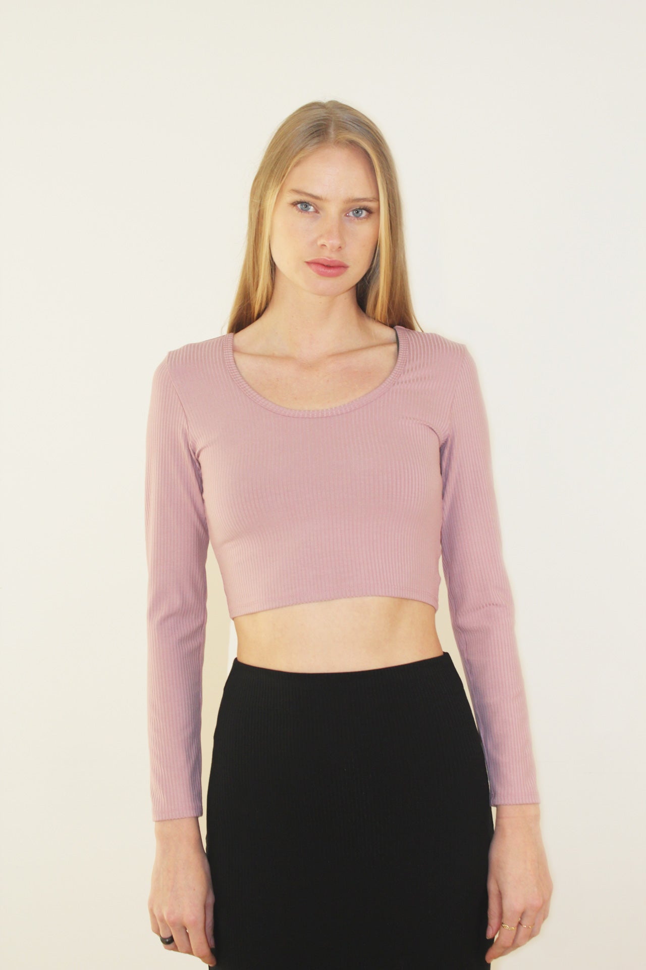 Made in Canada. Women's Clothing. Bamboo fabric. OEKO-TEX certified. Women's dress. Super soft fabric. Bamboo rib knit. Long sleeve crop top.