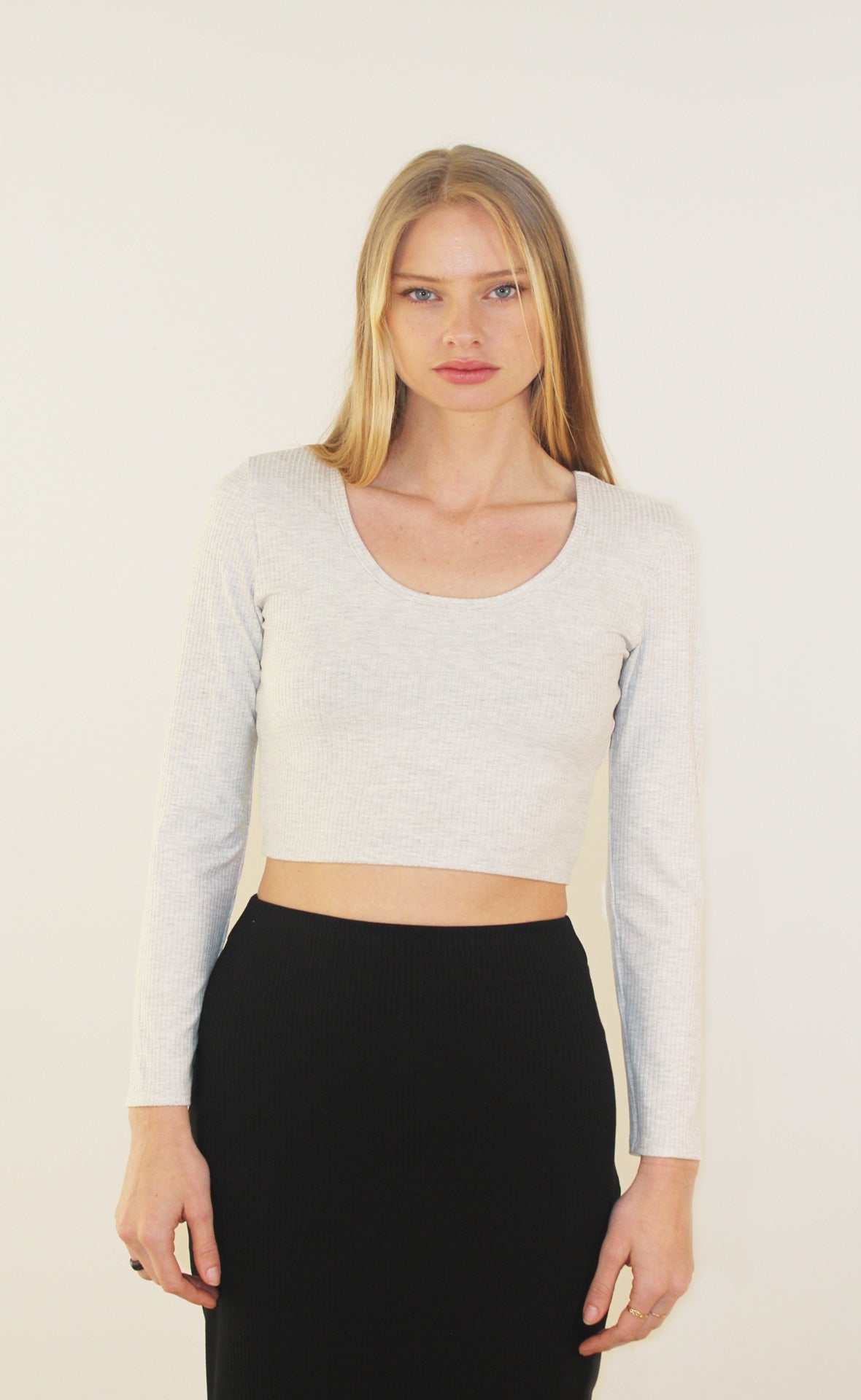 Made in Canada. Women's Clothing. Bamboo fabric. OEKO-TEX certified. Women's dress. Super soft fabric. Bamboo rib knit. Long sleeve crop top.